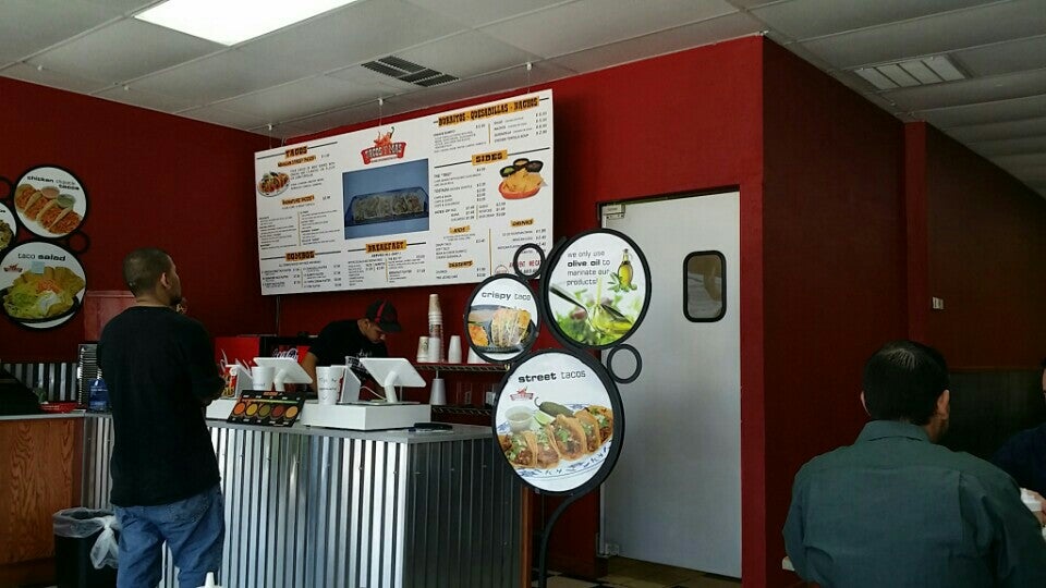 Oklahoma Hugo Tacos Y Mas - Richardson East photo 3