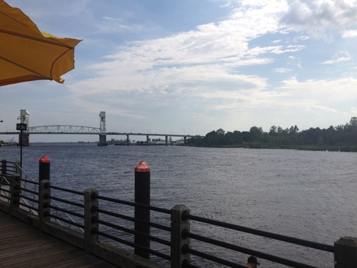 North Carolina Wilmington The George on the Riverwalk photo 5