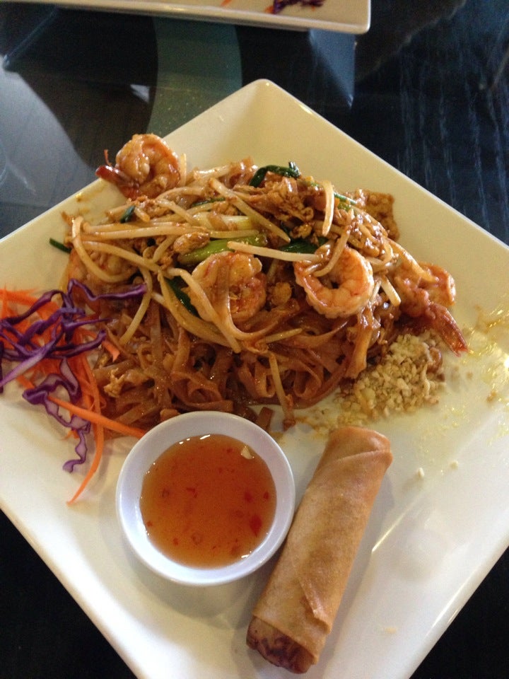 California Stockton Tasty Thai photo 3