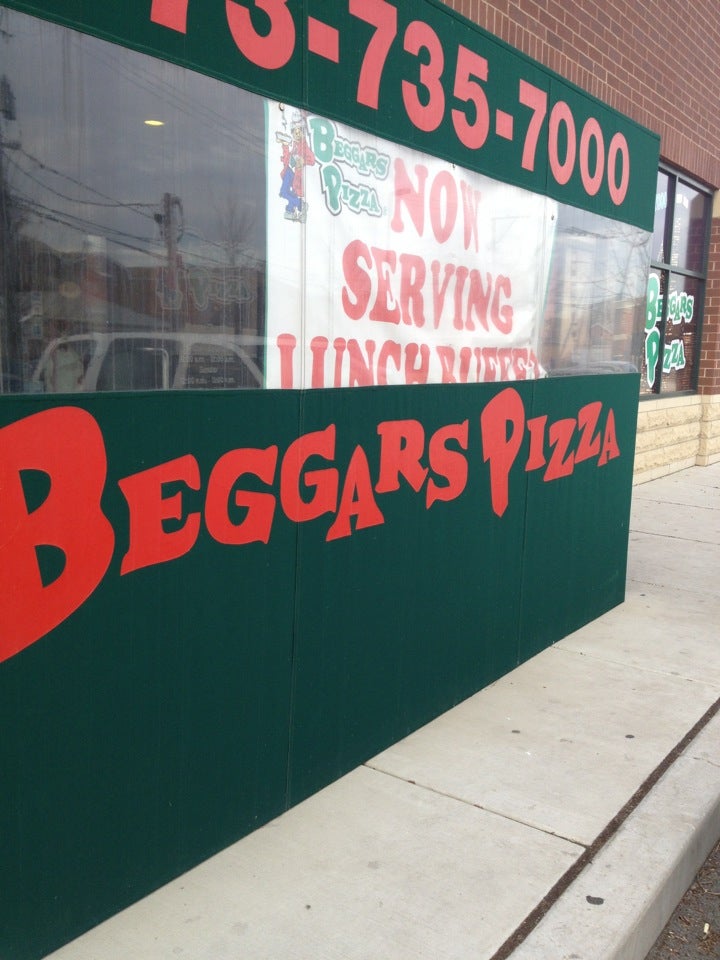 Illinois Orland Park Beggars Pizza photo 3