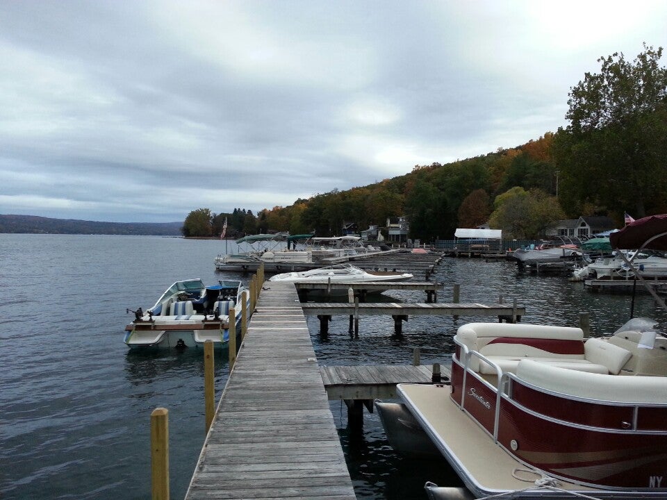 New York Elmira Lakeside Restaurant photo 7